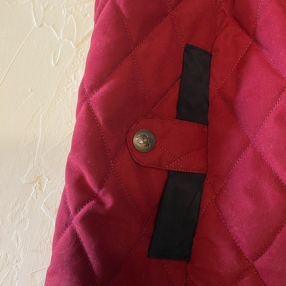 Outback Trading Company Red Quilted Vest - Picture 7 of 11
